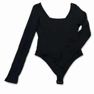 Black long sleeve bodysuit